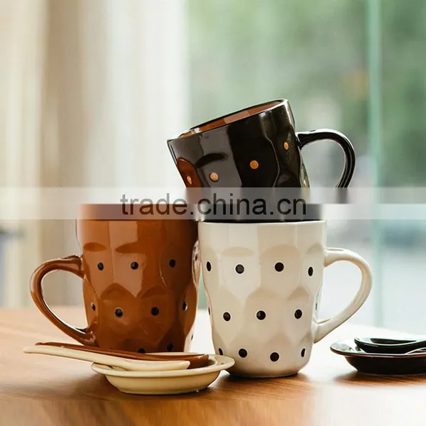 White Ceramic Coffee Mug With Dot photo-4