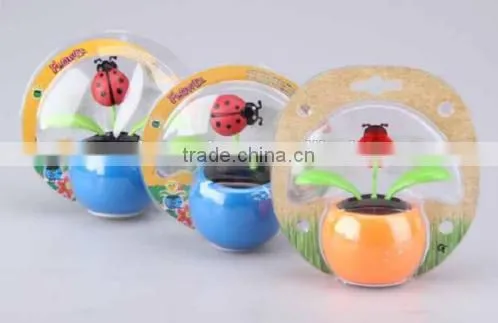 2016 Hot Sell Car Solar Moving Wackel Dancing Figures photo-4