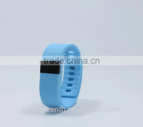TW64 Smart Watch Fitness Tracker Sports Pedometer Bluetooth Bracelet Waterproof Watch photo-2