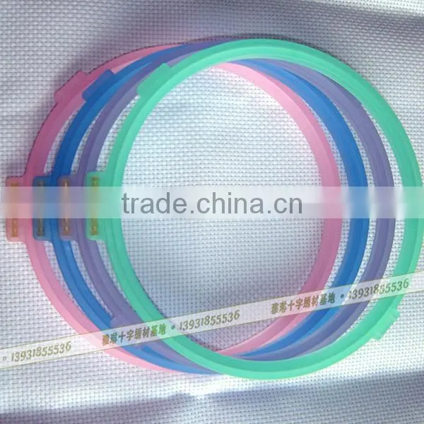 2015 Colorful 21 cm 15 cm Craft and Clothing Accessories Plastic Embroidery Hoop photo-3