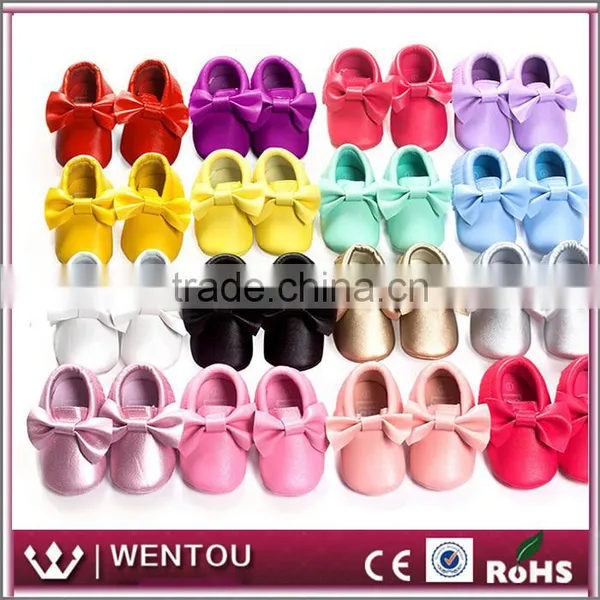 Wholesale Fashionable Bow Leather Baby Moccasins With Tassels photo-3