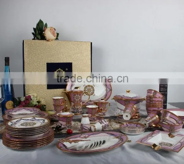 Best Quality Handmade Pottery Gold Rim Dinnerware Set for Italian Porcelain Dinnerware photo-6