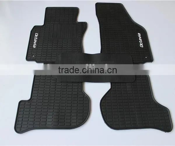 Origional Size Soft Floor Cover Mat With Brand Logo for Skoda Octavia 2007-2009 photo-2