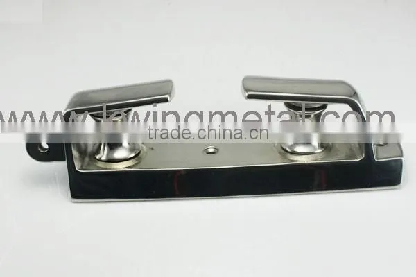 Angle Fairlead With Two Wheels