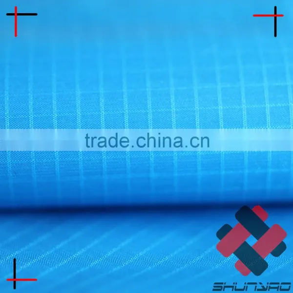 0.25 cm Double String 20D Ripstop Nylon Fabric With Cire Finishing for Down Jackets photo-2