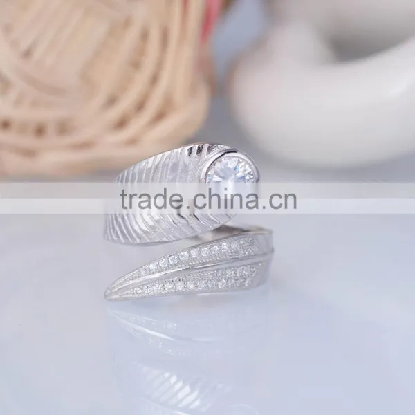Snake Tail Shaped Ring With One White Zircon Open Ended Design photo-2
