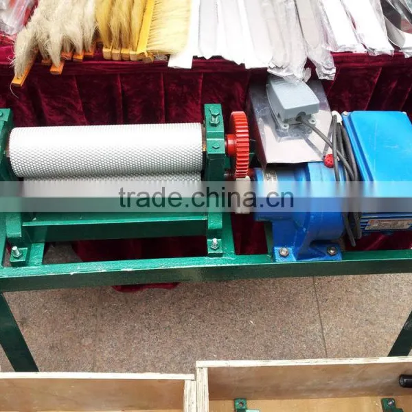Hot Sale Beekeeping Tools/ Beewaxs Foundation Machine for Making Beewax Doundation photo-4