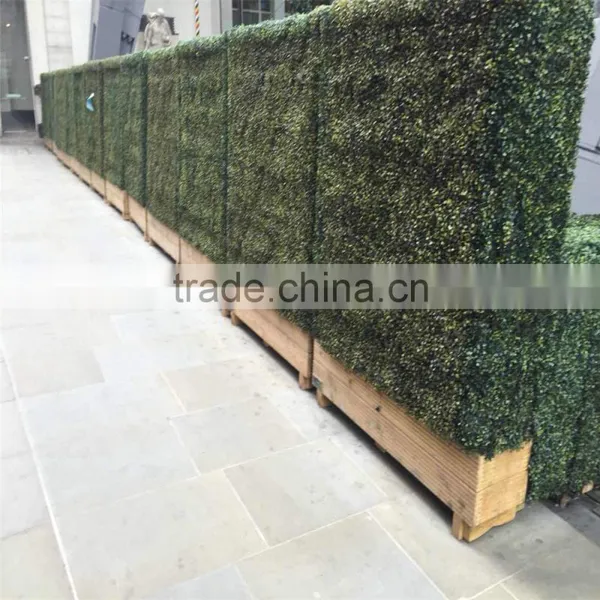 China Wholesale Artificial Green Boxwood Hedge With Planter for Outdoor photo-3