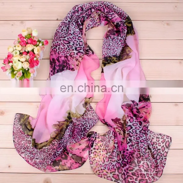 Elegant Lady Chiffon Scarf China Wholesale Scarf Polyester Magic Scarf photo-3