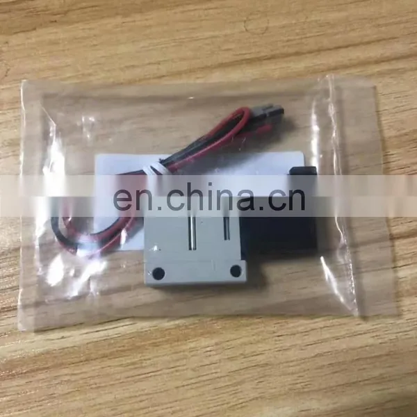 SMC Brand New Mini Solenoid Valve VQD1121U-5LO-M5 photo-3