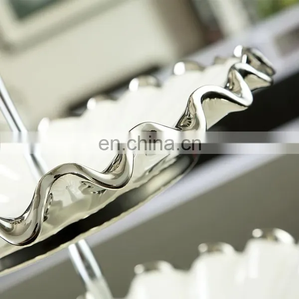 Custom Royal Style Restaurant Decor Three-tier Cake Fruit Stand Silver-plated Ceramic Dining Table Decoration photo-3