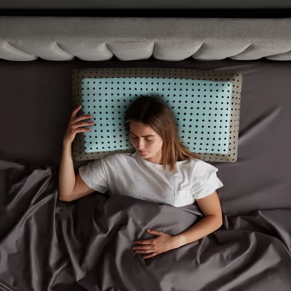 CarbonCool Memory Foam Pillow photo-3