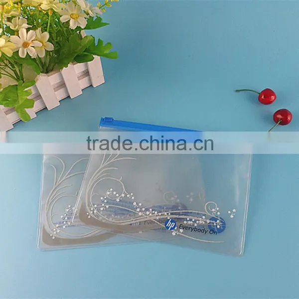 Degradable PVC Material Gift Bags/ Travel Bags With Zipper photo-5