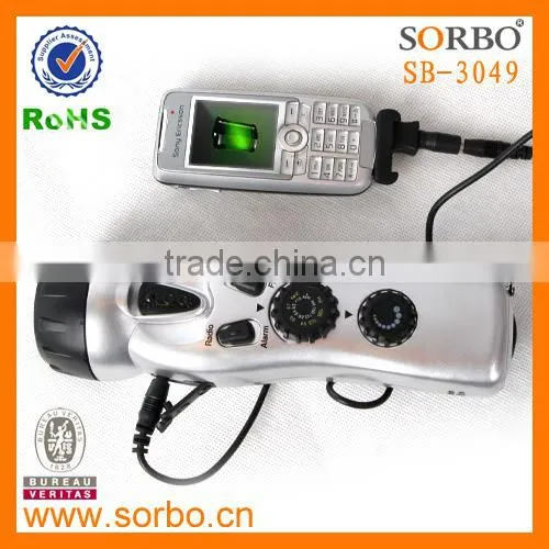 Handcrank LED Flashlight FM Radio photo-4