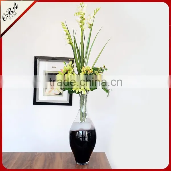 Wholesale High-grade Transparent Artificial Blown Clear Glass Vase for Wedding photo-3