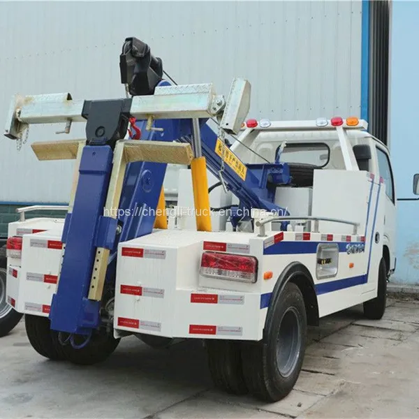 Forklift Wrecker Dongfeng 4x2 4x4 3ton Tow Truck & Wrecker photo-3