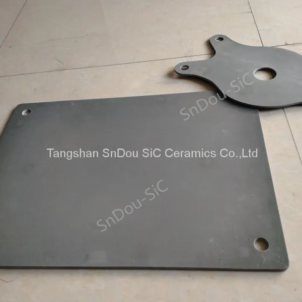NSiC Plates by 1450C Nitride Bonded SiC Ceramic Kiln Furniture photo-2