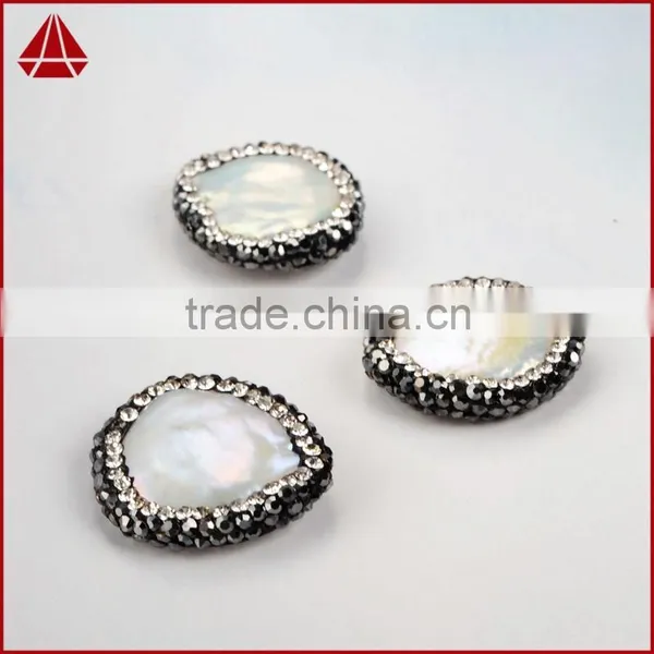 Latest Design of White Zircon Inlaid Silver Plated Freshwater Pearl Jewelry Beads