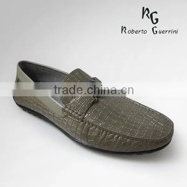 China Factory Fashion Comfortable Flat Genuine Leather Shoes photo-4