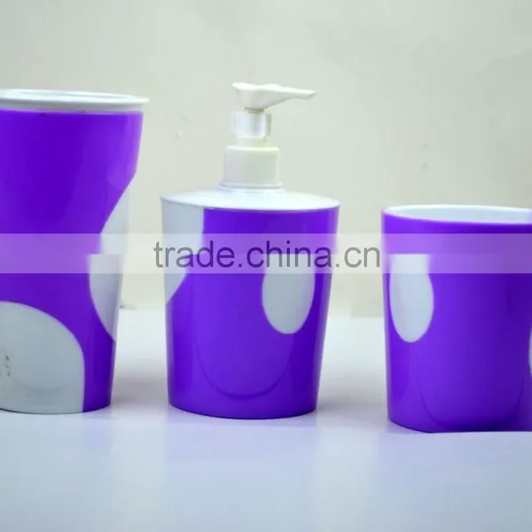 Double Color Plastic 3pcs Bathroom Accessories Set