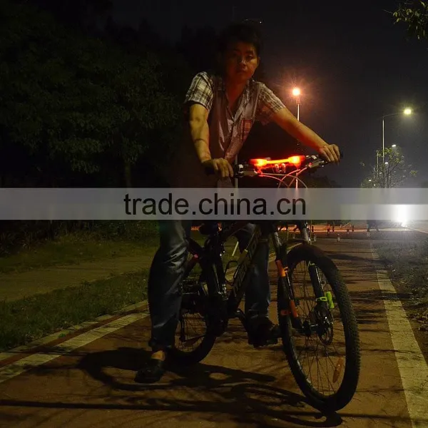 Safety Product Glowing in the Night Flah Led Light for Bike photo-5