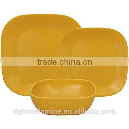 Rounded Square Melamine 12-Piece Dinnerware Set photo-5