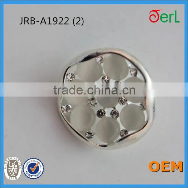 Wholesale Cheap Crystal Button for Headboard photo-2