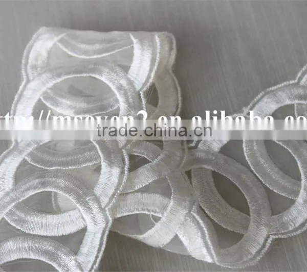 Good Sale Circle Pattern Silk White Polyester Embroidery Lace for Clothing photo-5