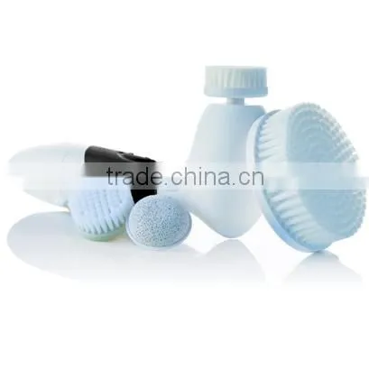 Factory Directly Sale Portable Handy Electric Soft Massage Facial Brush , Cleansing Body & Face Brush photo-5
