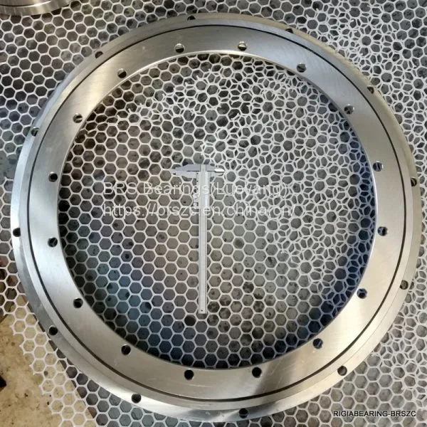 2000.10.20.0-0414.00 Slewing Ring 304*518*56mm photo-4