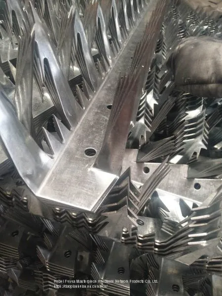Galvanized Razor Spikes 1.25m for Security photo-5