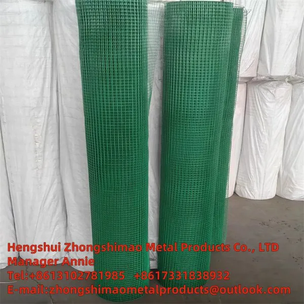 PVC-Welded Wire Mesh/flower and Wood Fences/ vinyl Coat Wire Mesh/ plastic Wire Mesh photo-3