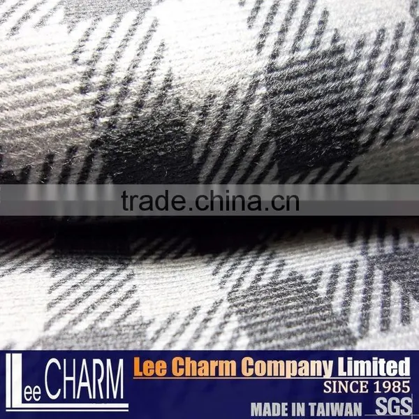 Houndstooth Check Fabric 60% Tencel 40% Cotton Blend photo-3