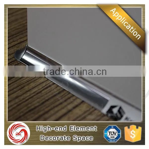 High End Market Laminate Flooring Baseboard photo-3