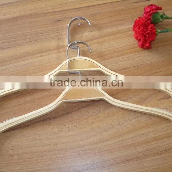 Cheap Wooden Hanger /wooden Coat Hanger