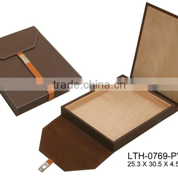 Simple Design Cigar Travel Humidor Leather Humidor photo-2