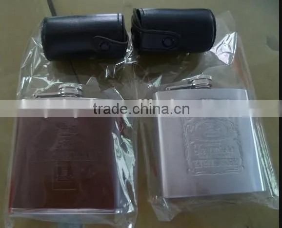 Professional Service New Design Stainless Steel Hip Flask With Cigarette Case photo-3