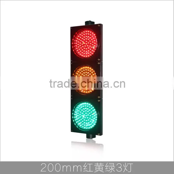 New Design Red Yellow Green PC Housing 200mm LED Traffic Signal Light photo-2