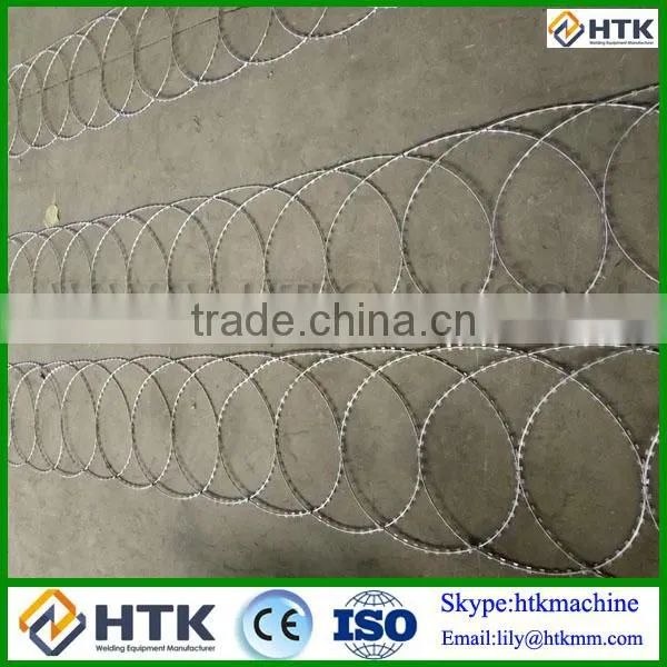 BTO-12 BTO-15 BTO-22 BTO-30 Flat Wrapped Razor Wire Coils for Fence photo-3