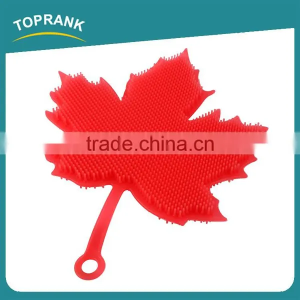 Toprank Multifunctional Maple Leaves Shaped Easy Cleaning Kitchen Dish Brush Fruit Scrubber Soft Silicone Potato Vegetable Brush photo-3
