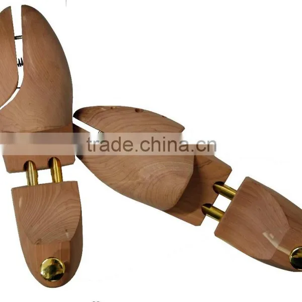 Factory Supply Different Type Custom Wooden Cedar Shoe Tree photo-6