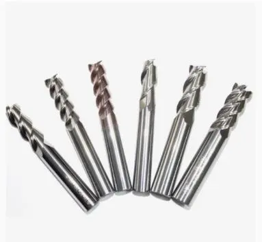 65HRC 4 Flutes 30 Helix Cemented Carbide Endmill for Harden Steel photo-5