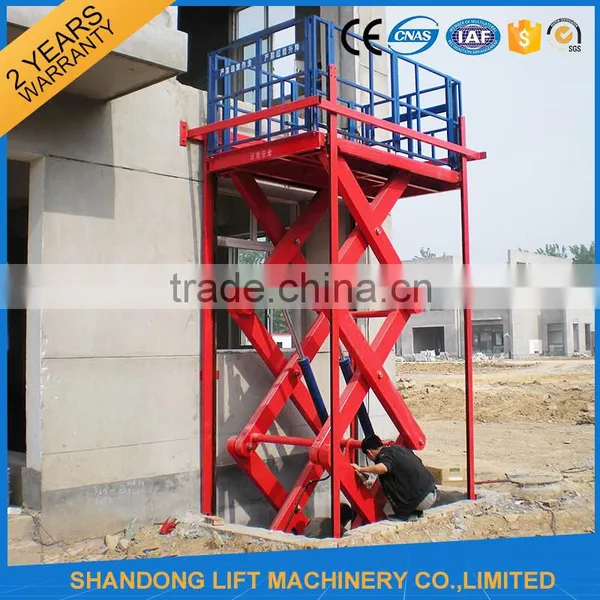 Outdoor Hydraulic Electric Building Material Lifts for Cargo Delivery photo-2