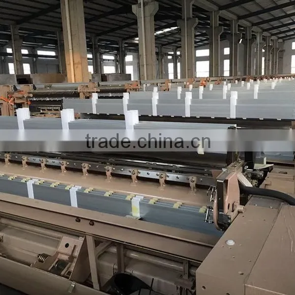 Direct Factory Price First Grade Electronic Dobby Water Jet Loom photo-2
