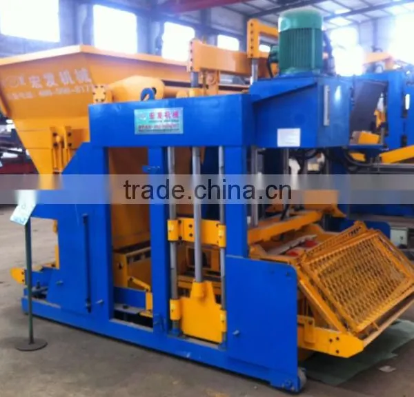 QT12-15 Mobile Concrete Block Machine / QMY12-15 Moving Style Eggs Laying Blocks Machine / Mobile Blocks Making Machine for Sale photo-5
