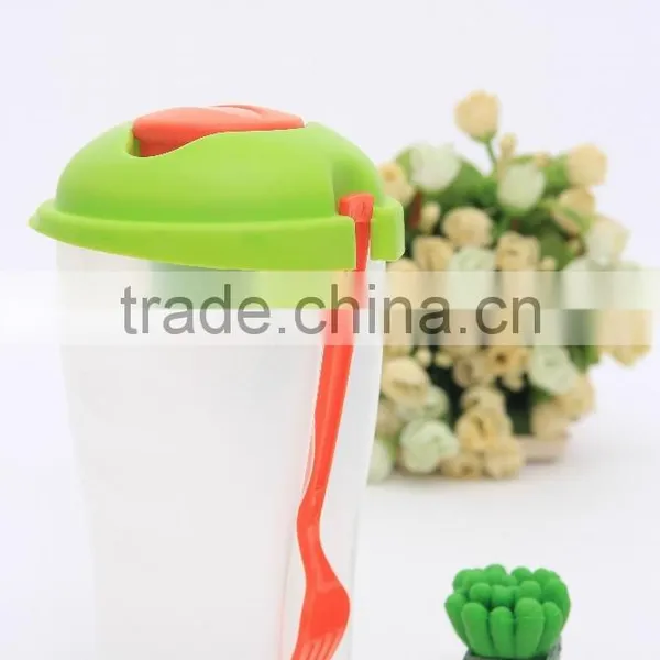 Wholesale BPA-Free Plastic Salad Shaker /plastic Salad Cup With Fork/plastic Salad Shaker on the Go