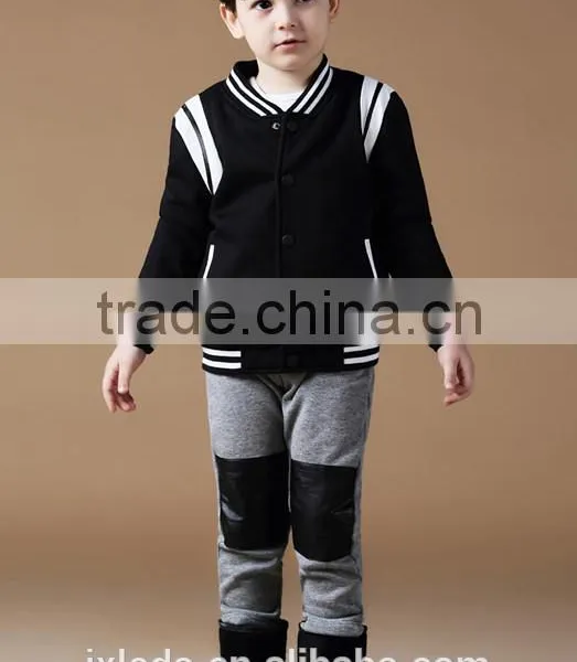 Children Boys Striped Sleeve and Hem Fleece Jacket photo-4