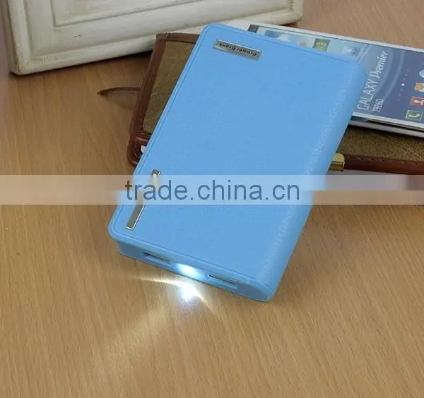 Hot Sell Promotional Fast Charging 2600 Solar Power Bank Charger photo-4