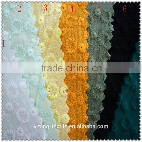 Embroidereing Cotton Fabric With Small Flowers photo-3