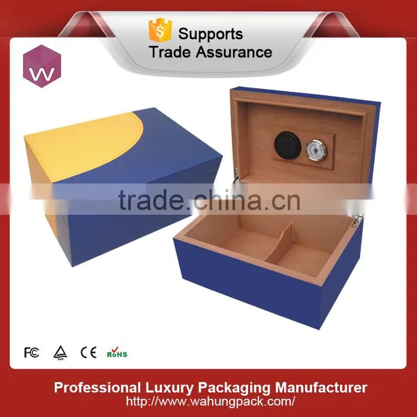 Top End Wood Spanish Cedar Square Cigar Box